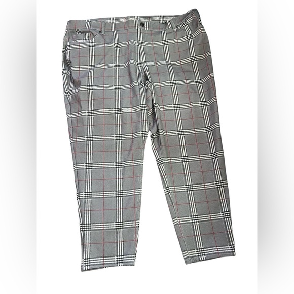 DG2 by Diane Gilman Women’s Suit Gray Plaid Blazer Pants Subtle Red Windowpane - Picture 7 of 12